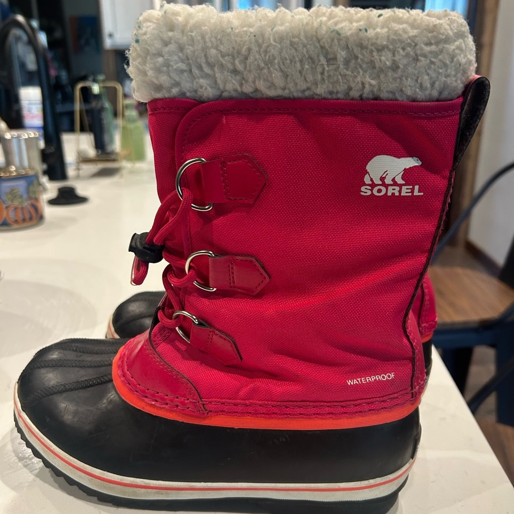Sorel Pink and Black Winter Boots